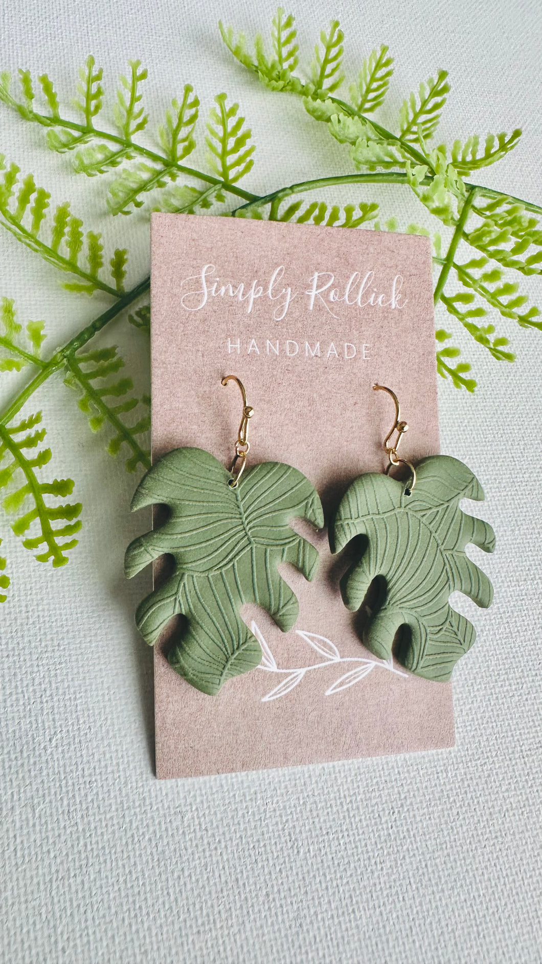 Monstera Dangles